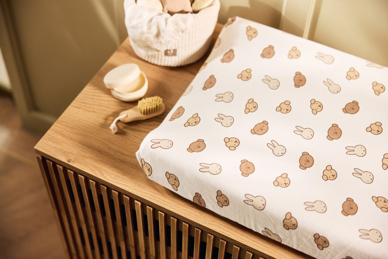 Wikkeldeken - Miffy Jacquard Biscuit